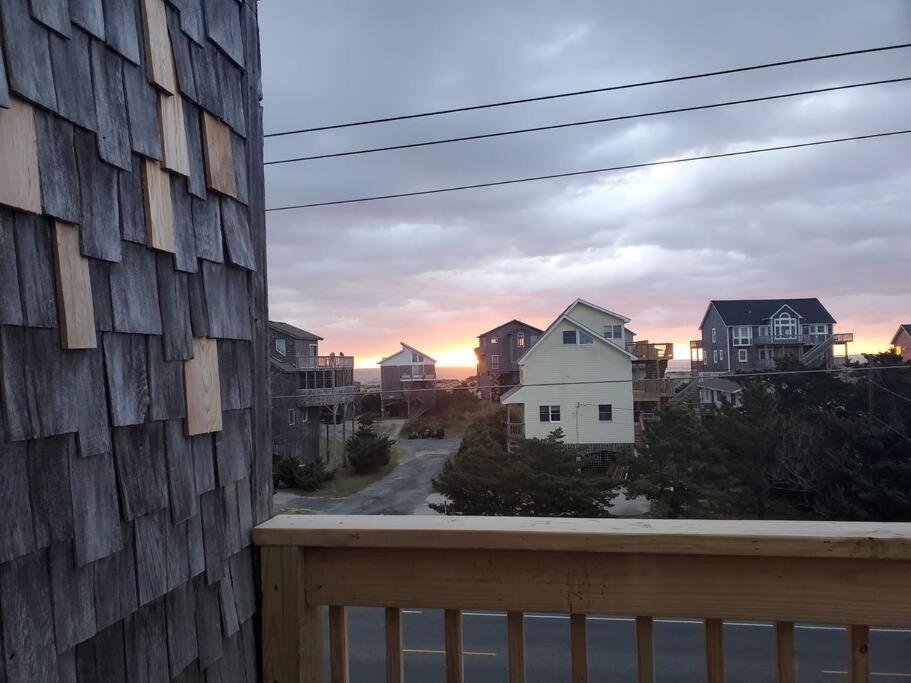 The Lost Loggerhead- Obx Ocean View Beach House เอวอน ภายนอก รูปภาพ