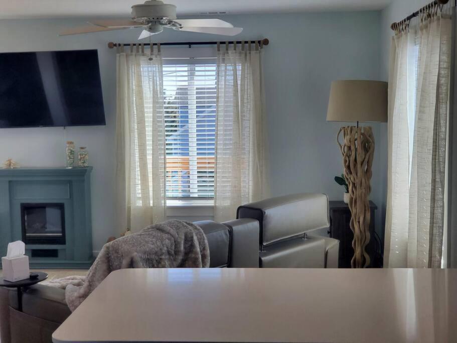 The Lost Loggerhead- Obx Ocean View Beach House เอวอน ภายนอก รูปภาพ